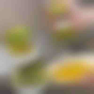 Čisticí kartáč s dávkovačem a stojanem | BRUSKICA